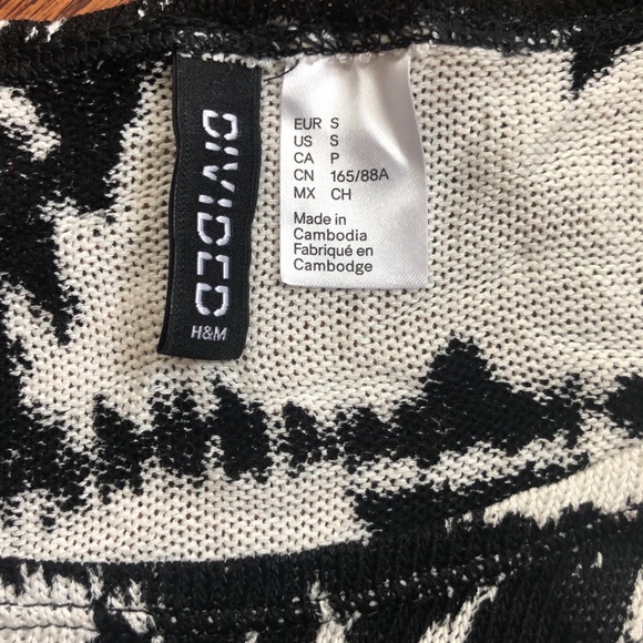 Aztec print top with faux leather arm detail - Picture 2 of 3